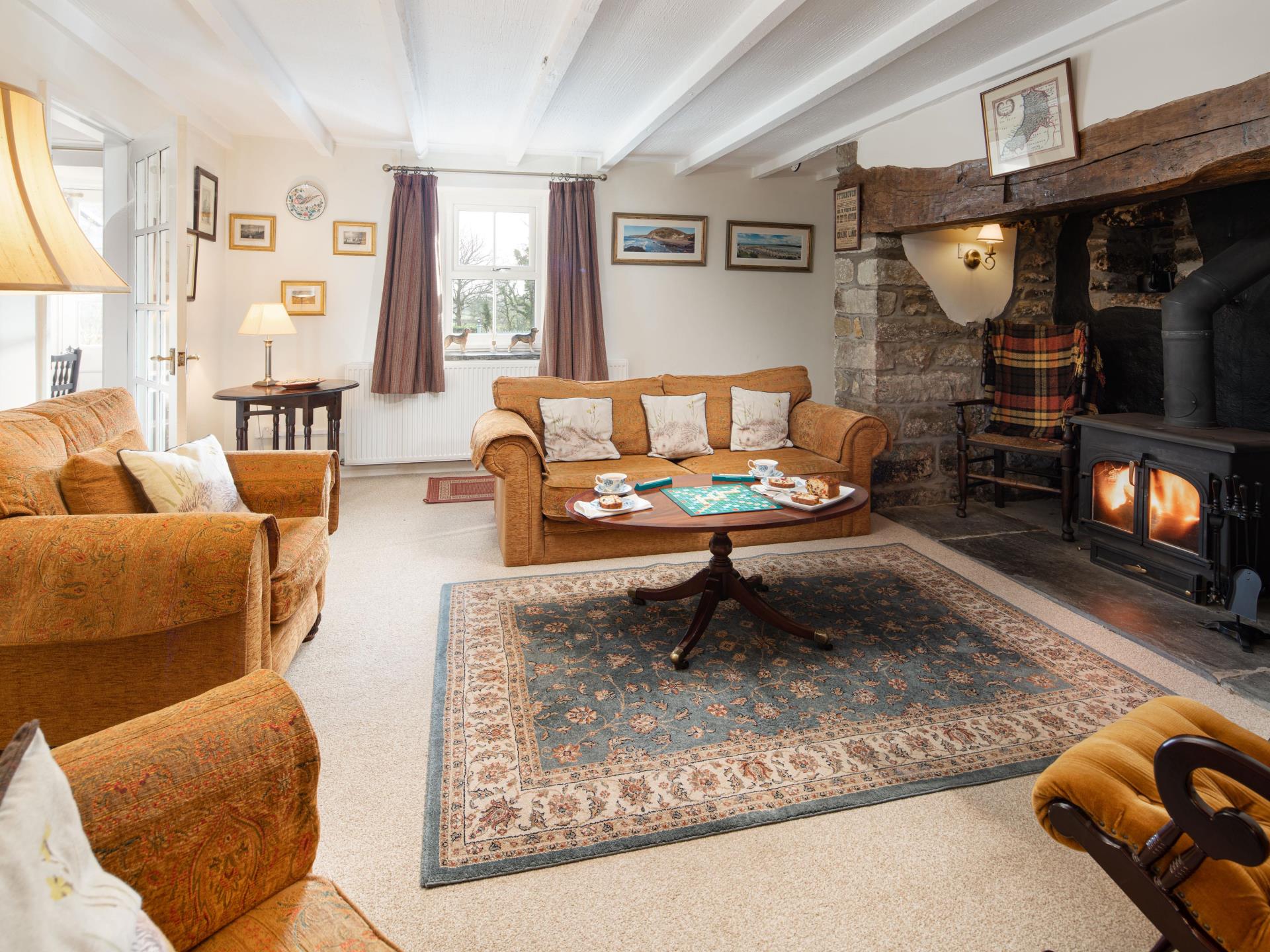 Cosy lounge