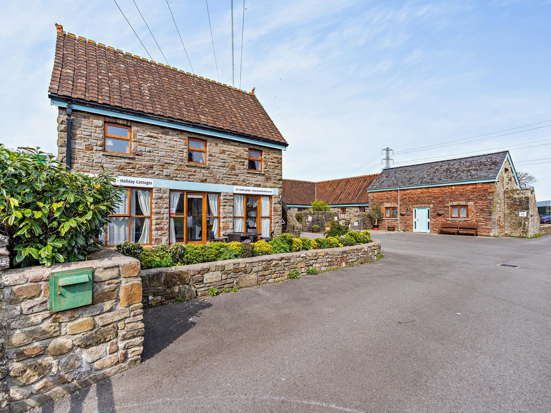 Tyn Cellar Holiday Cottages