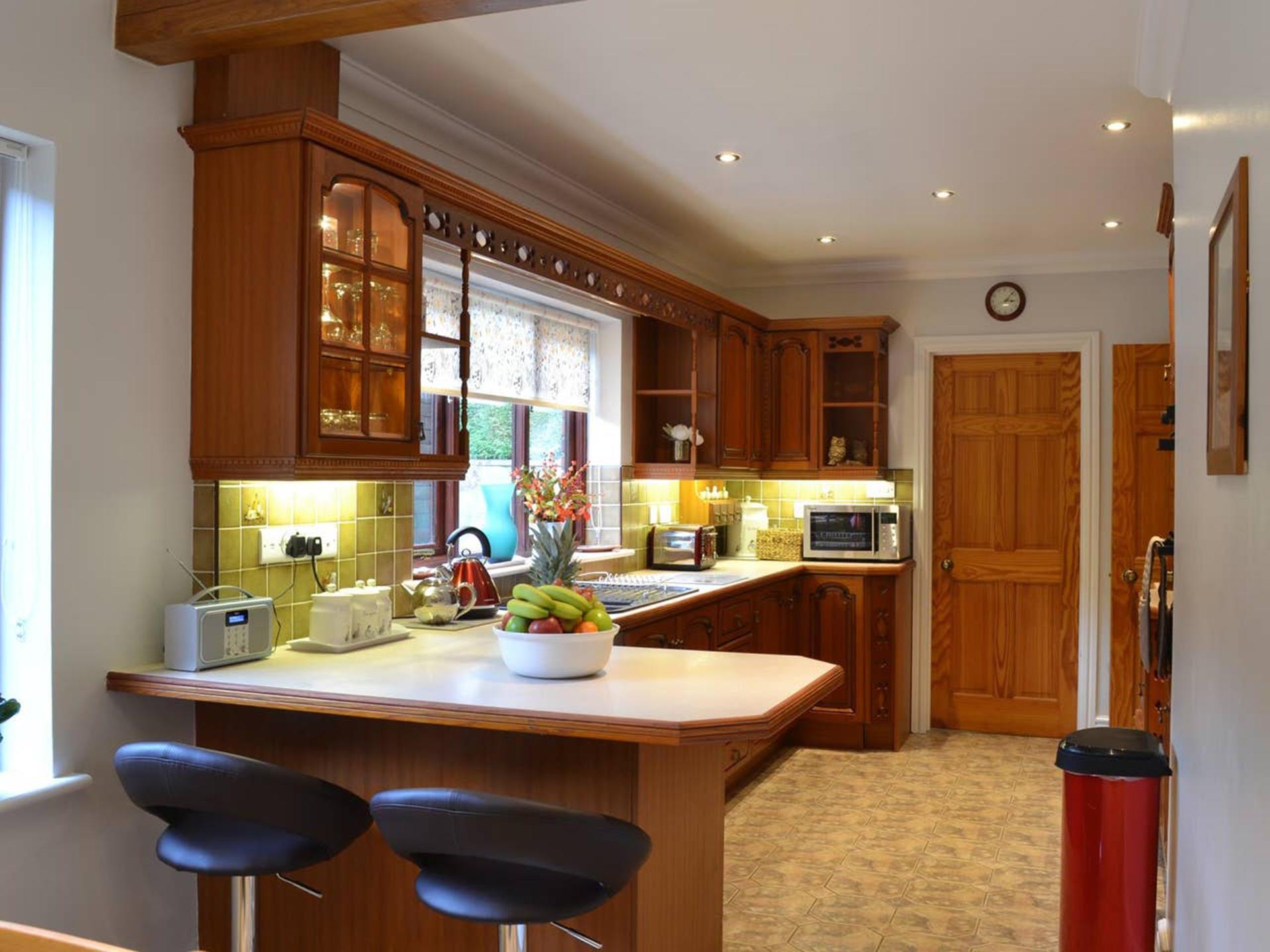 Dyffryn Haidd kitchen 