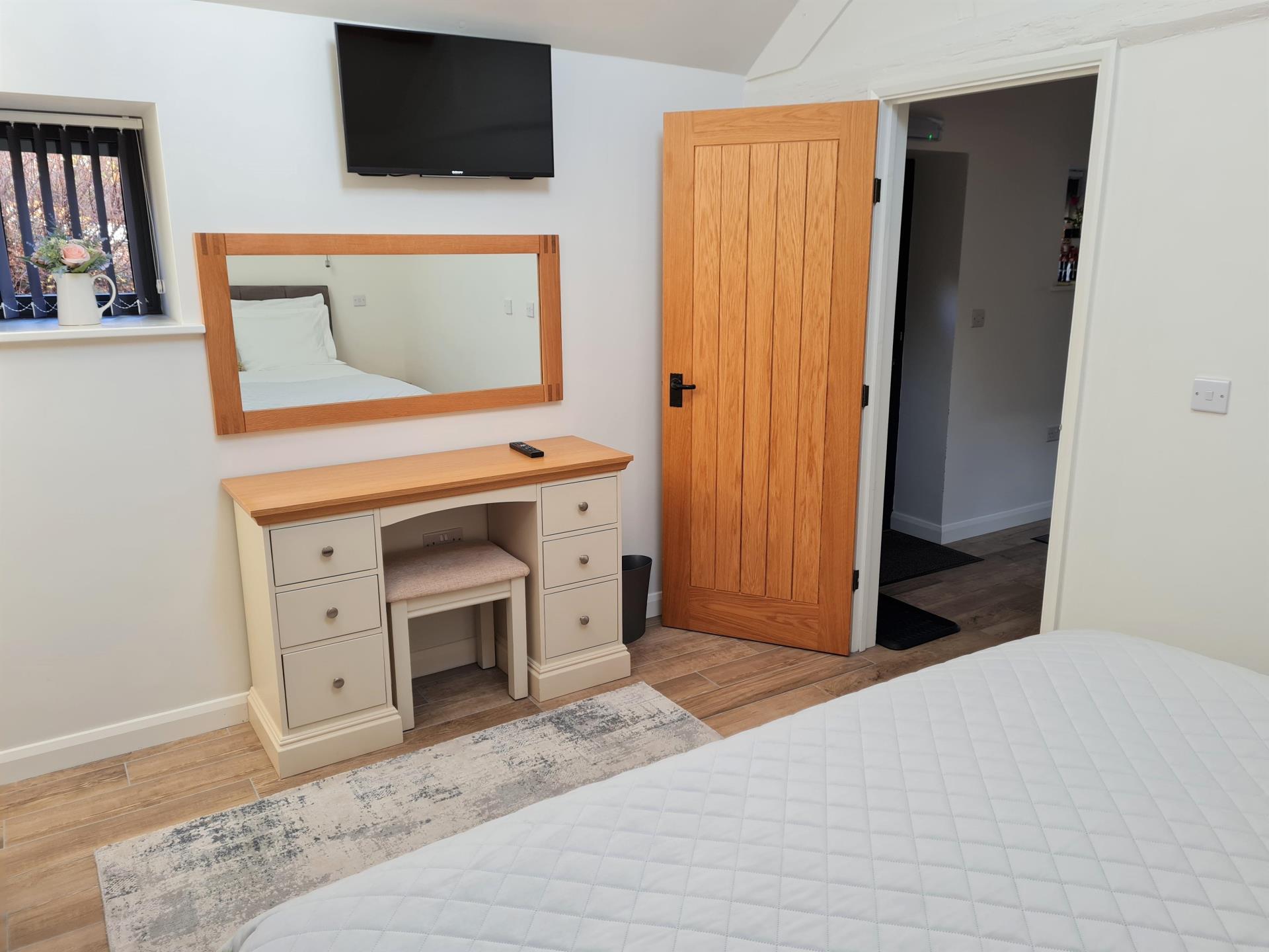 Cottage bedroom.
