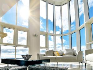 Stunning Views and luxury interiors