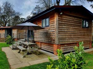 Cabins to Hire