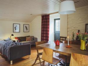 Bardsey, Holiday Apartment for 4