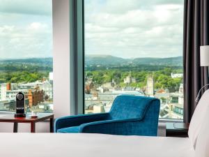 High-floor bedroom view