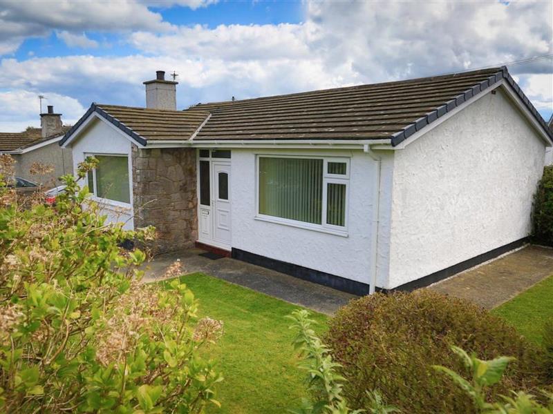 6113 Seaside Bungalow, Benllech VisitWales