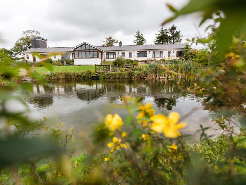 Ael y Bryn VisitWales