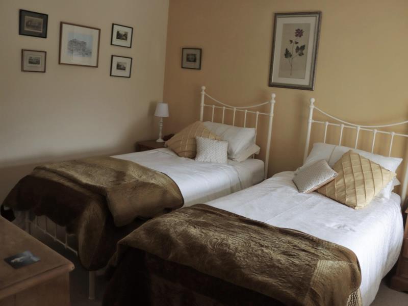 Pen Y Banc VisitWales