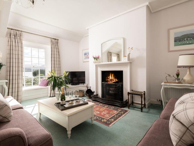 Beaumaris Holiday Cottage VisitWales