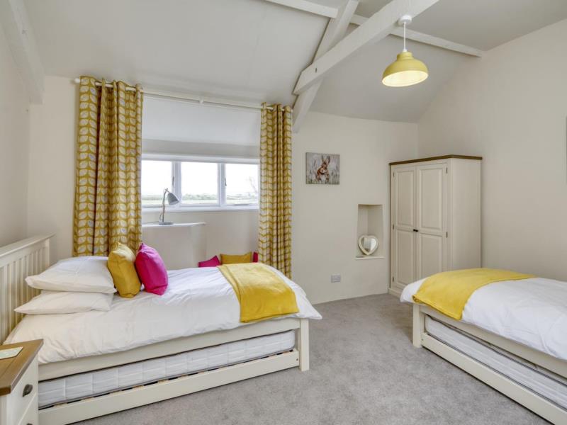 Tyn Y Parc Barn VisitWales