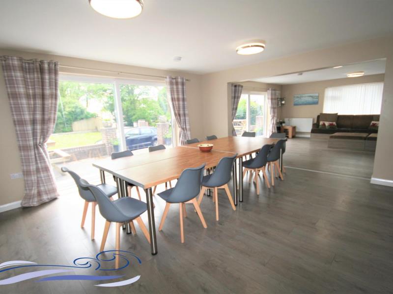 Ael Y Bryn VisitWales