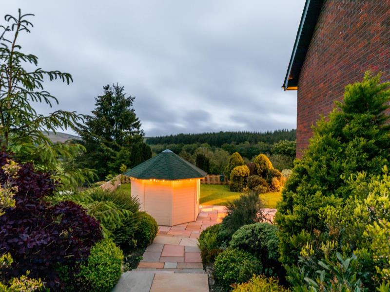 Woodland View Holiday Apartment VisitWales